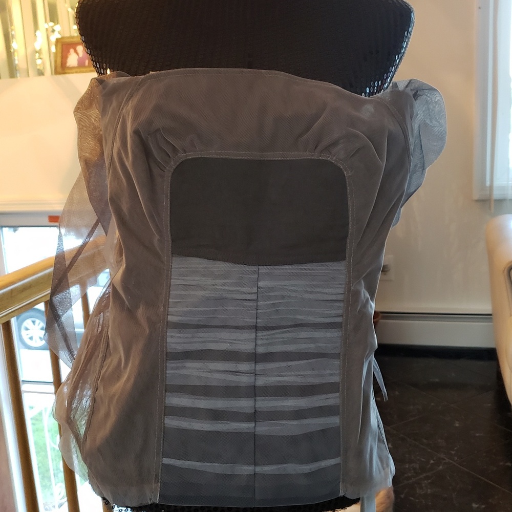 Women rare tube top